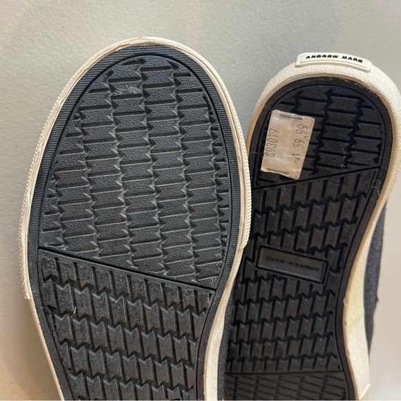 Andrew Marc memory foam sneakers black NWOT men’s size 8 - Picture 9 of 11